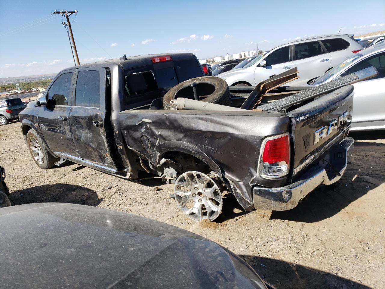 Obraz 2 z 2017 RAM 1500 LONGHORN 2017 z VIN 1C6RR7WTXHS546500