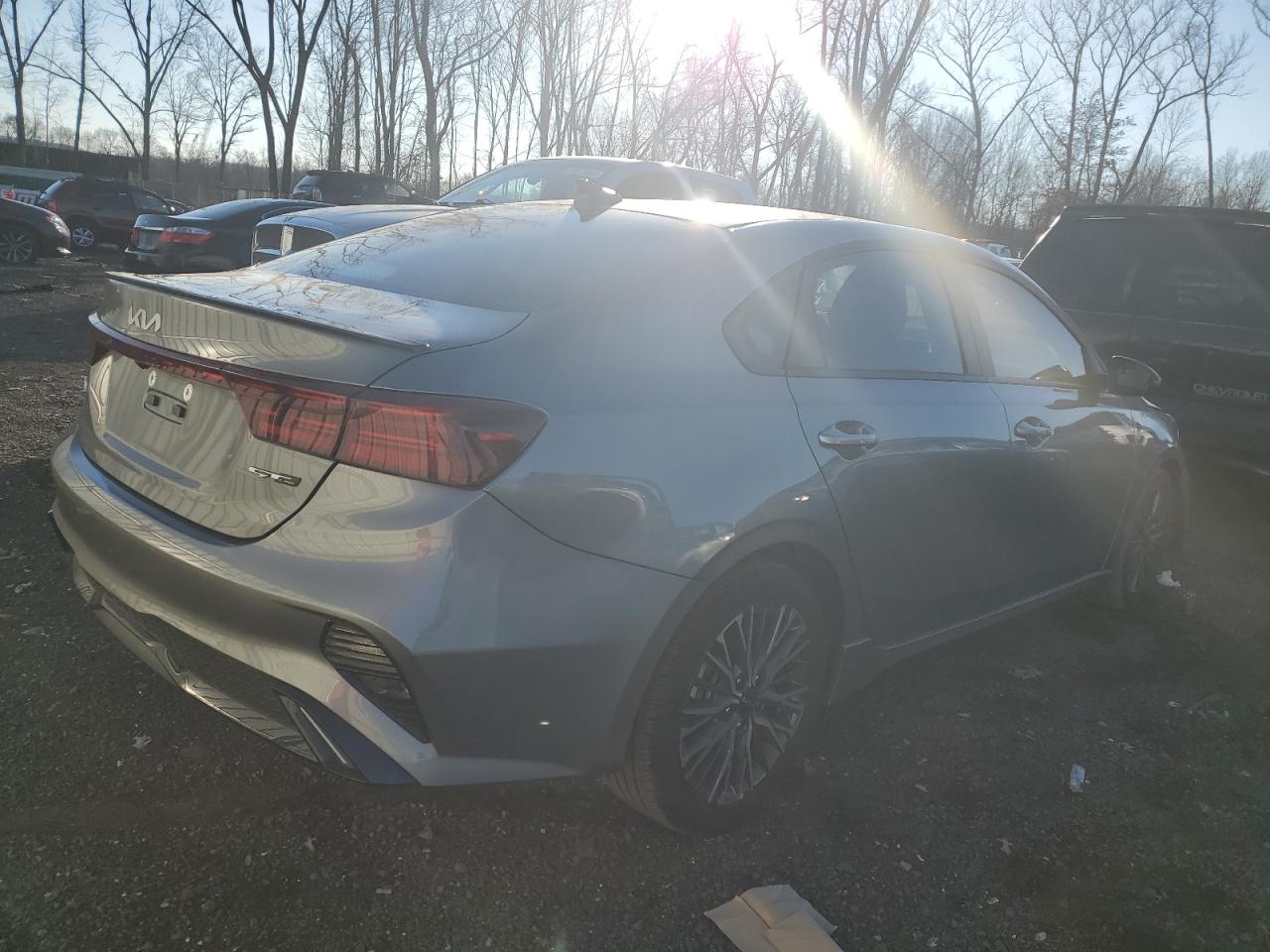 Image 3 of 2022 KIA FORTE GT LINE 2022 with VIN 3KPF54AD4NE508684