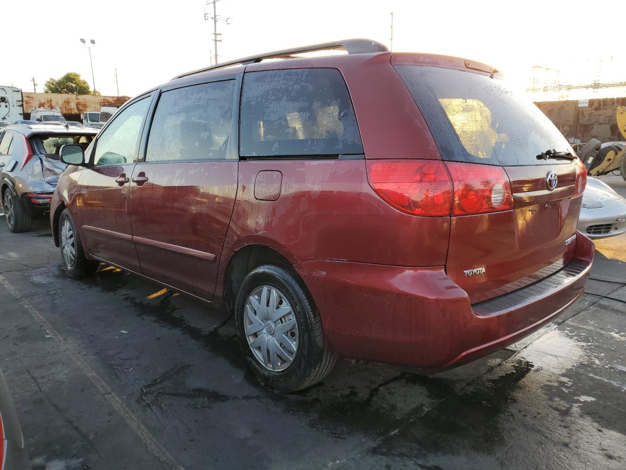 Изображение 2 2007 TOYOTA SIENNA CE 2007 с VIN 5TDZK23C17S093475