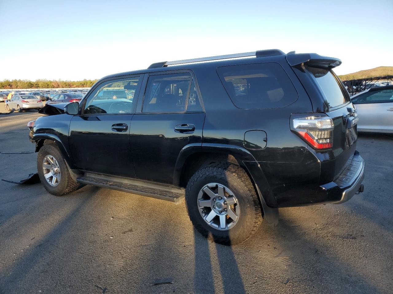 Image 2 of 2016 TOYOTA 4RUNNER SR5/SR5 PREMIUM 2016 with VIN JTEBU5JR3G5406323