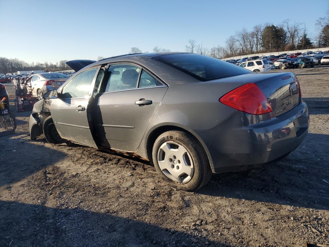 Image 2 of 2007 PONTIAC G6 VALUE LEADER 2007 with VIN 1G2ZF58B374271084