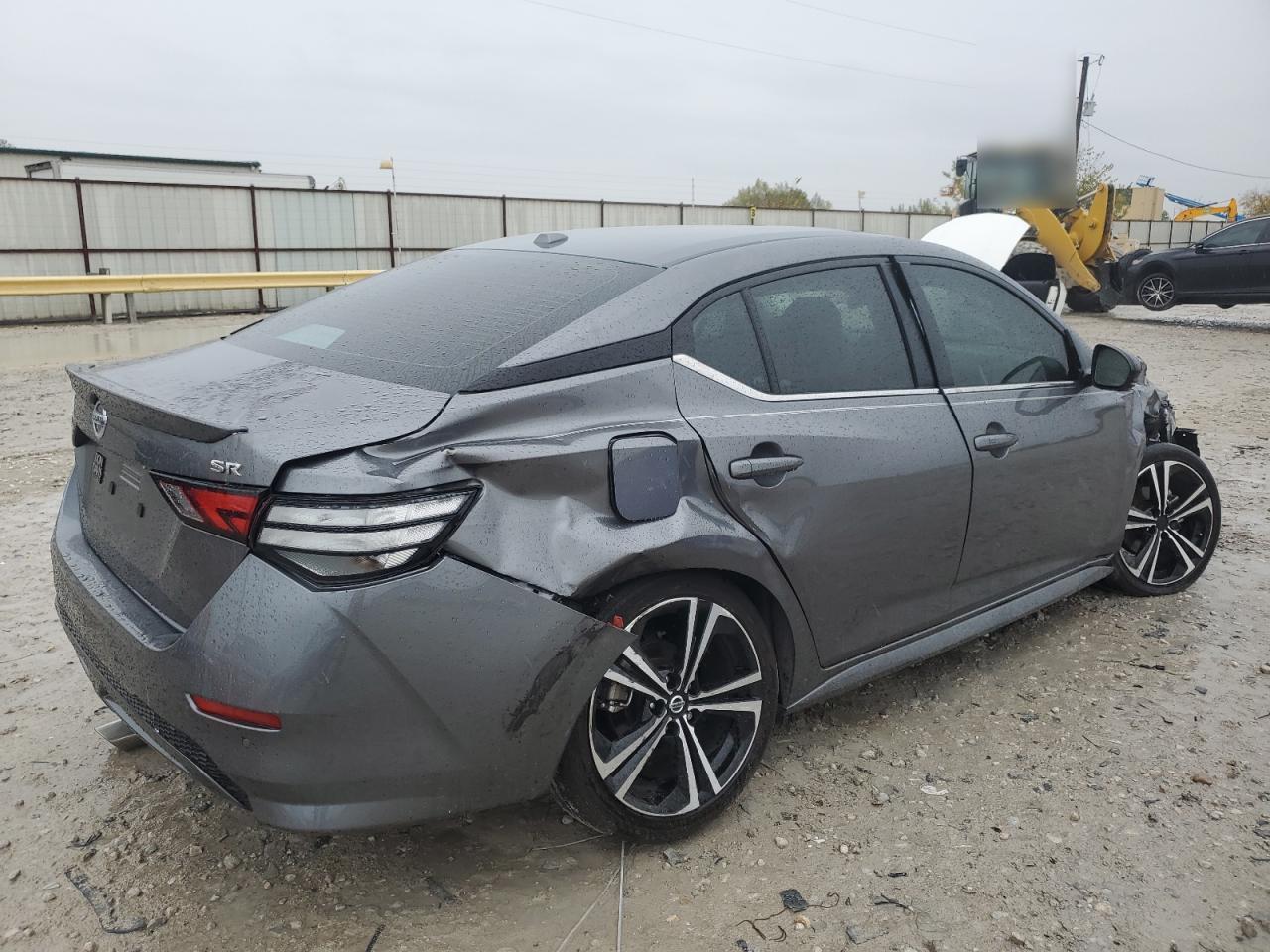 Obraz 3 z 2022 NISSAN SENTRA SR 2022 z VIN 3N1AB8DV1NY317434