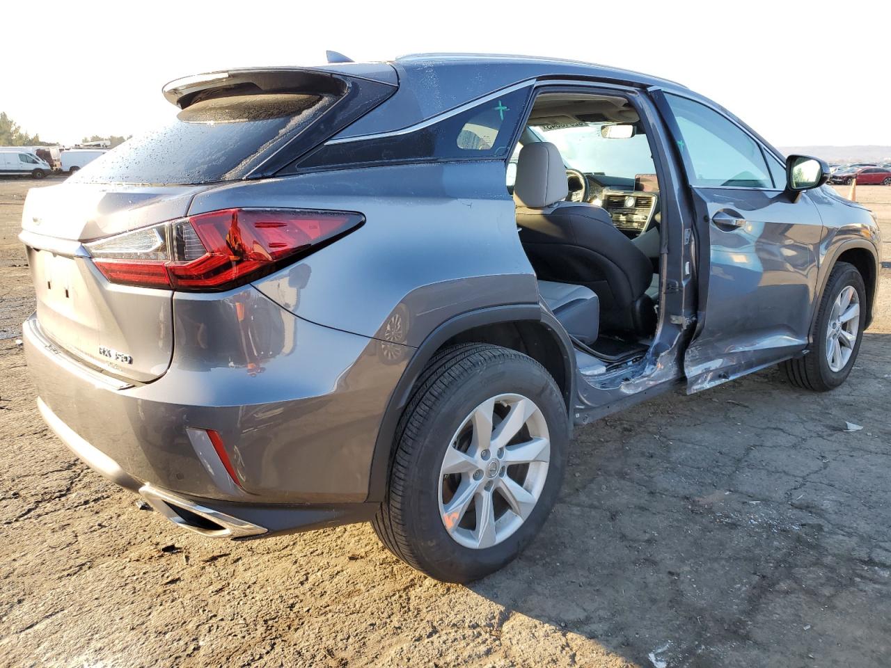 Obraz 3 z 2017 LEXUS RX 350 BASE 2017 z VIN 2T2BZMCA9HC071687