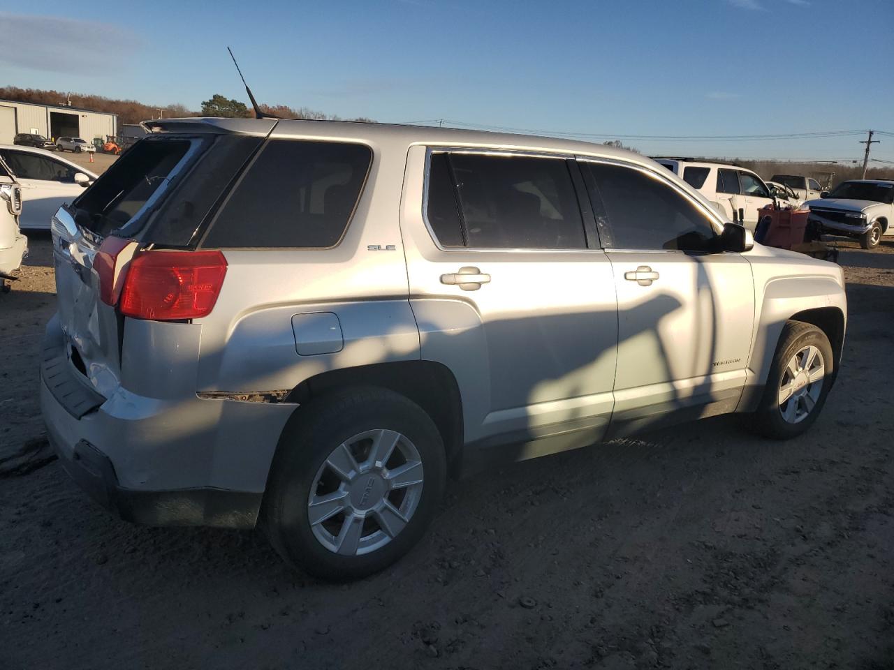 Image 3 of 2011 GMC TERRAIN SLE 2011 with VIN 2CTALMEC9B6226297