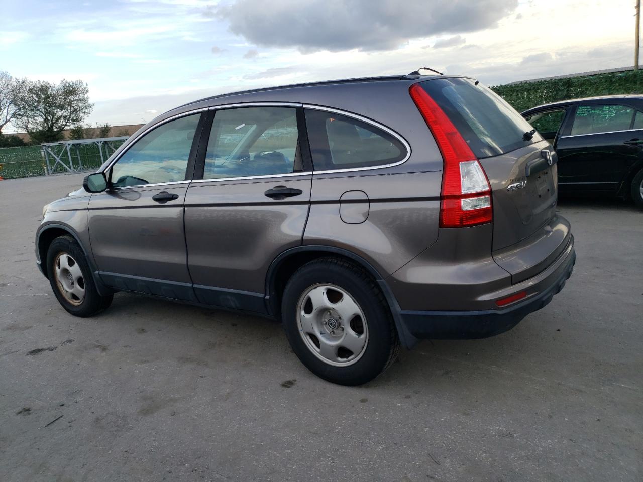 Image 2 of 2011 HONDA CR-V LX 2011 with VIN 5J6RE3H30BL014212