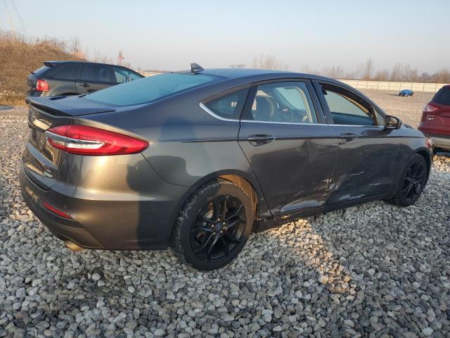 Image 3 of 2019 FORD FUSION SE 2019 with VIN 3FA6P0HD1KR130021