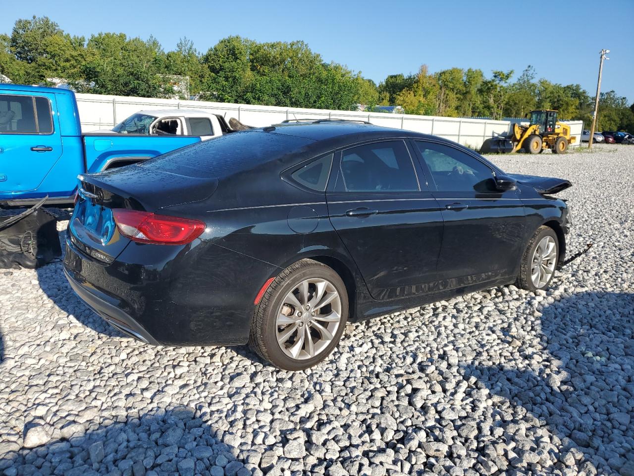 Изображение 3 2015 CHRYSLER 200 S 2015 с VIN 1C3CCCBG4FN514921