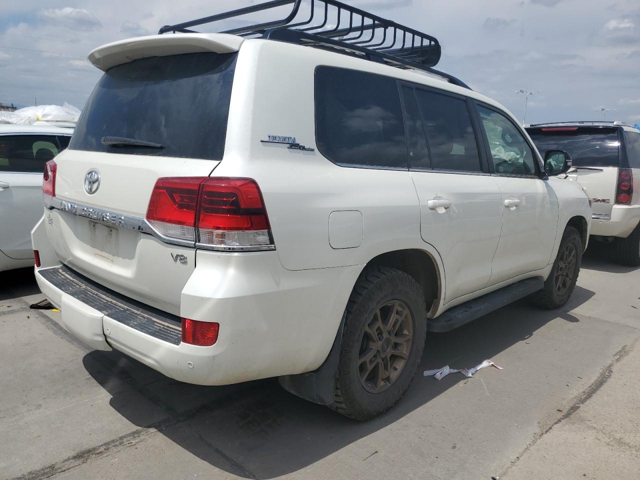 Изображение 3 2021 TOYOTA LAND CRUISER VX-R 2021 с VIN JTMCY7AJ0M4097303
