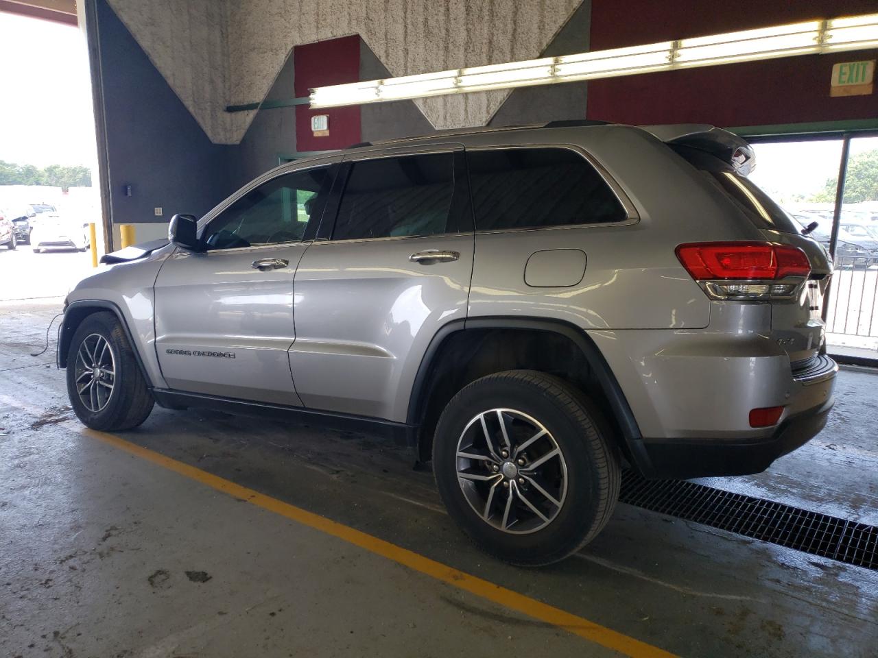 Obraz 2 z 2017 JEEP GRAND CHEROKEE LIMITED 2017 z VIN 1C4RJFBG8HC752556