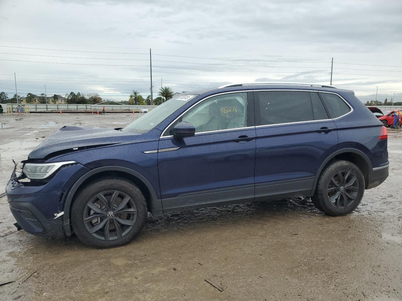 Изображение 1 2023 VOLKSWAGEN TIGUAN SE 2023 с VIN 3VVNB7AX9PM001712
