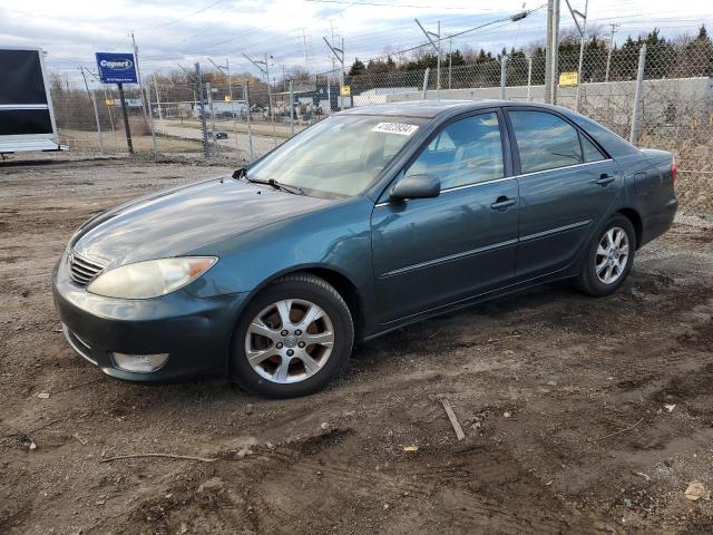 Image 1 of 2005 TOYOTA CAMRY LE 2005 with VIN 4T1BF30KX5U098167