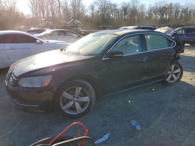 Image 1 of 2013 VOLKSWAGEN PASSAT SE 2013 with VIN 1VWBP7A30DC045818
