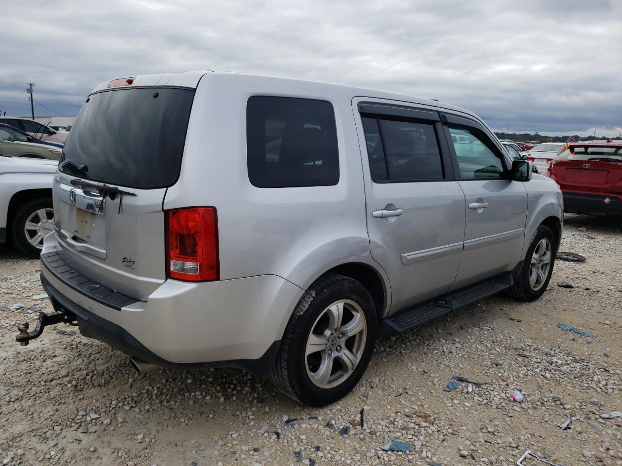 Image 3 of 2013 HONDA PILOT EXLN 2013 with VIN 5FNYF3H70DB040610