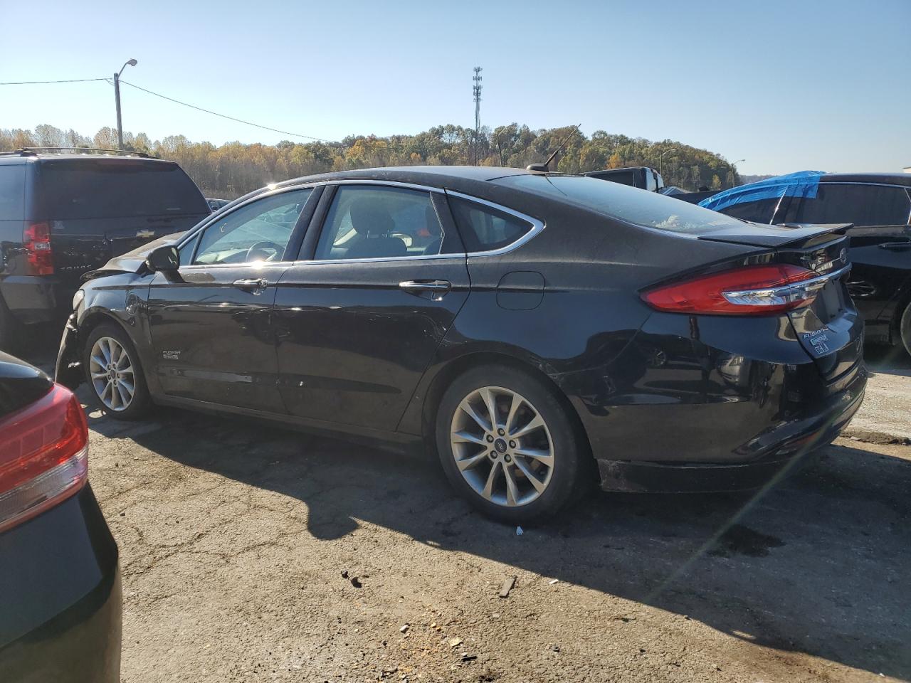 Изображение 2 2017 FORD FUSION TITANIUM PHEV 2017 с VIN 3FA6P0SU4HR173933