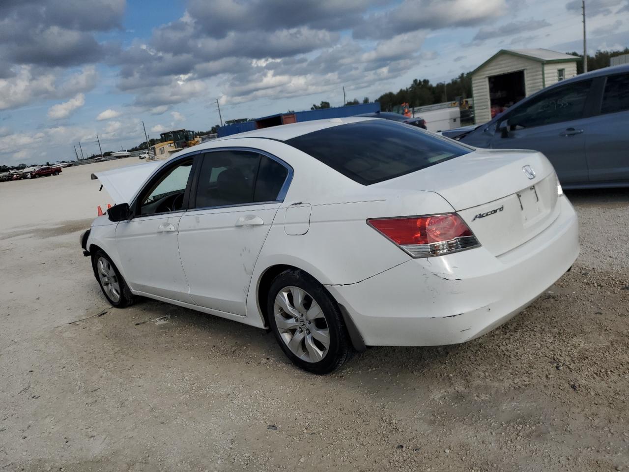 Image 2 of 2009 HONDA ACCORD EXL 2009 with VIN 1HGCP26879A073568
