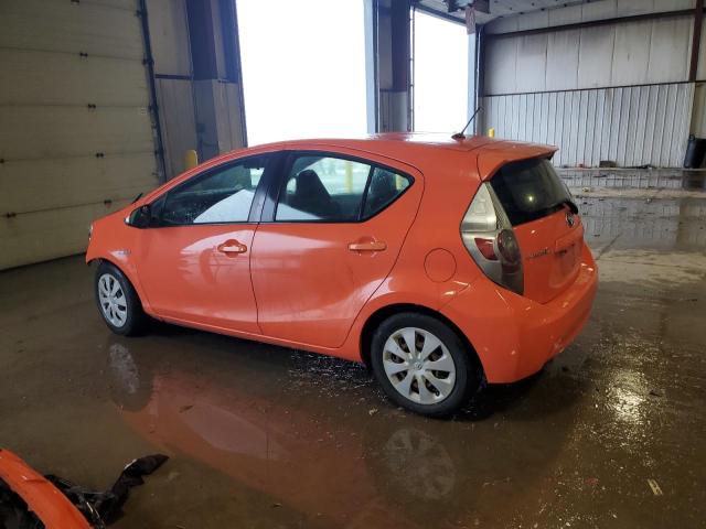 Image 2 of 2013 TOYOTA PRIUS C  2013 with VIN JTDKDTB35D1035803