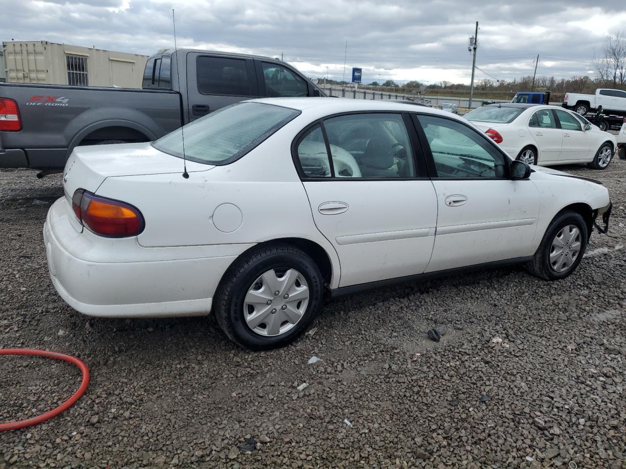 Изображение 3 2001 CHEVROLET MALIBU  2001 с VIN 1G1ND52J916237106
