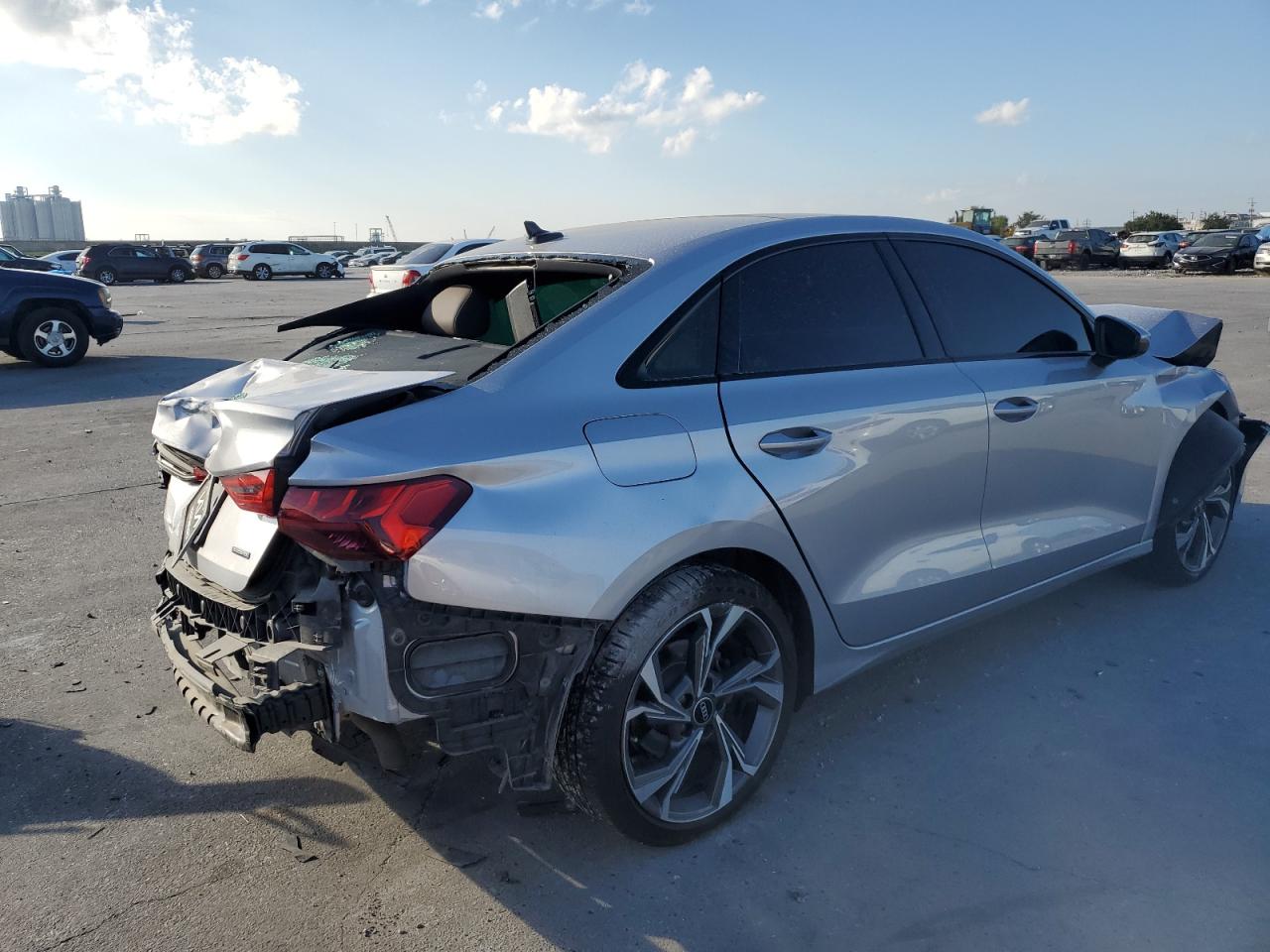 Obraz 3 z 2022 AUDI A3 PREMIUM 2022 z VIN WAUGUDGY8NA075694