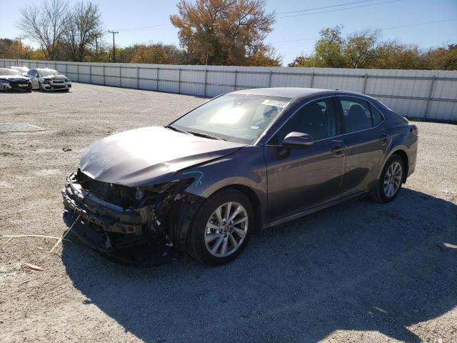 Изображение 1 2022 TOYOTA CAMRY LE 2022 с VIN 4T1C11AK5NU649644