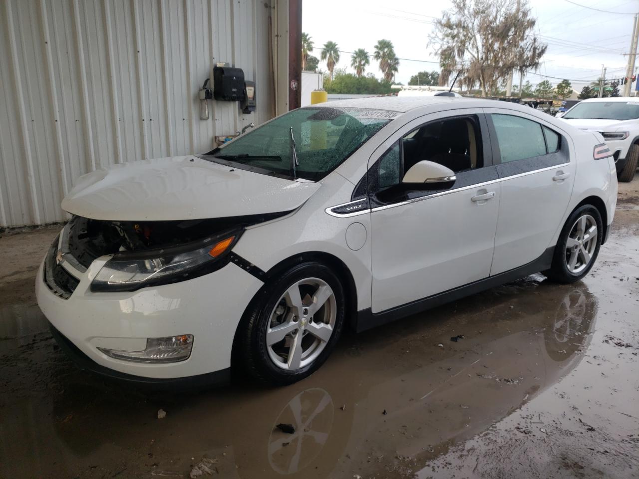 Image 1 of 2015 CHEVROLET VOLT  2015 with VIN 1G1RA6E45FU120194
