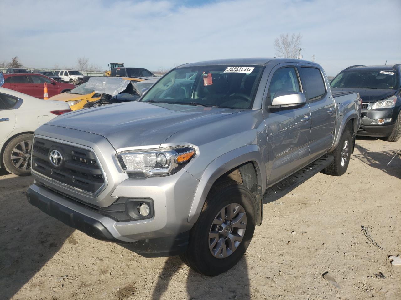 Изображение 1 2017 TOYOTA TACOMA DOUBLE CAB 2017 с VIN 5TFAZ5CN5HX049471