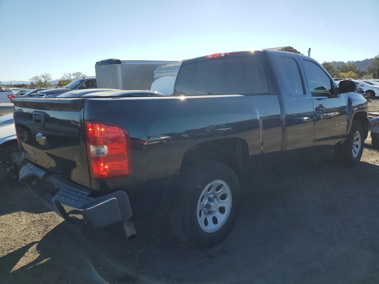Image 3 of 2008 CHEVROLET SILVERADO C1500 2008 with VIN 1GCEC19X48Z214158