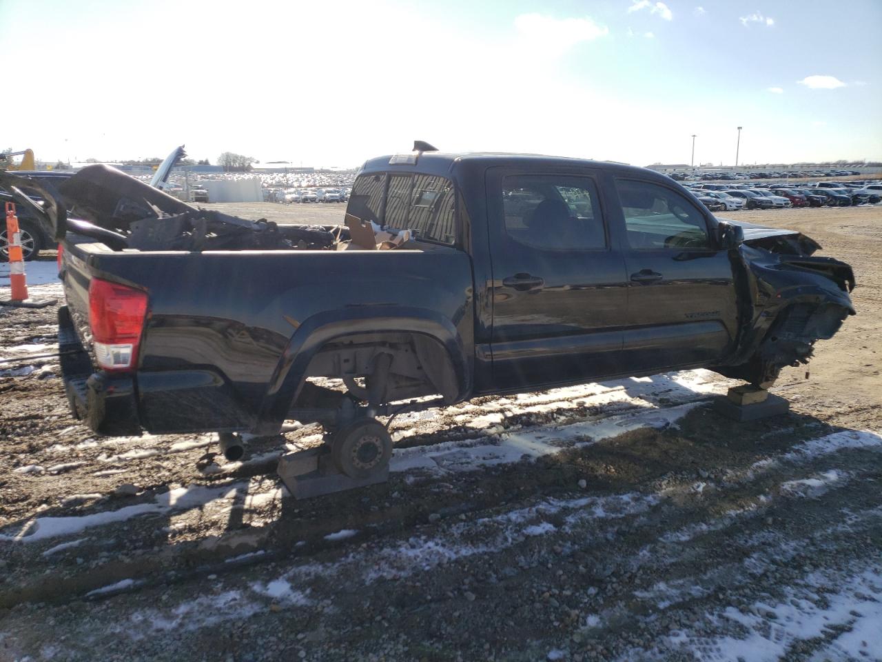 Изображение 3 2016 TOYOTA TACOMA DOUBLE CAB 2016 с VIN 3TMCZ5AN9GM019468