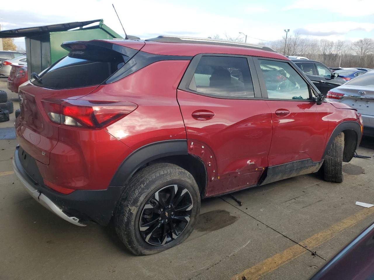 Image 3 of 2021 CHEVROLET TRAILBLAZER LT 2021 with VIN KL79MPS28MB122972