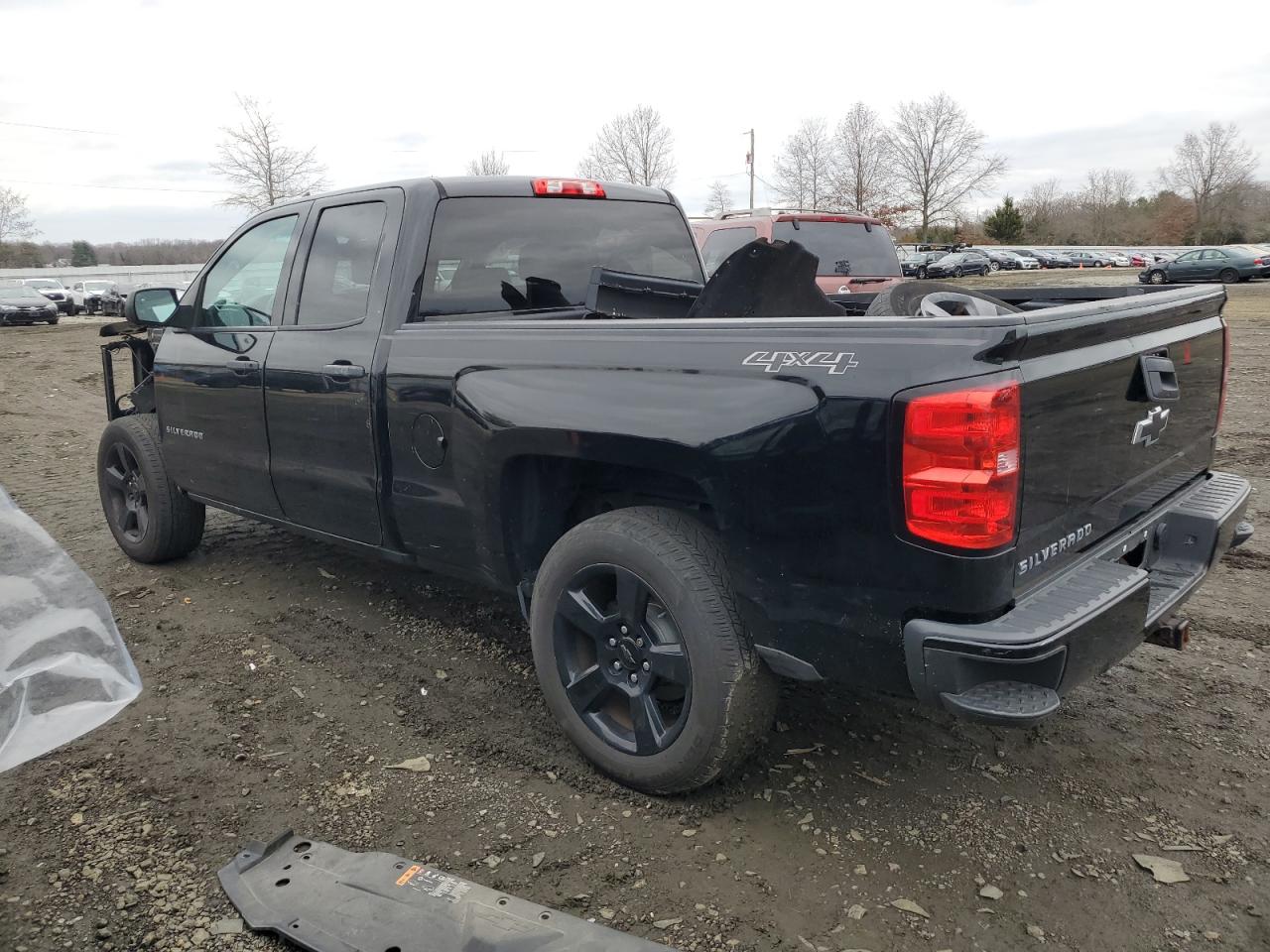 Image 2 of 2018 CHEVROLET SILVERADO K1500 CUSTOM 2018 with VIN 1GCVKPEC2JZ176315