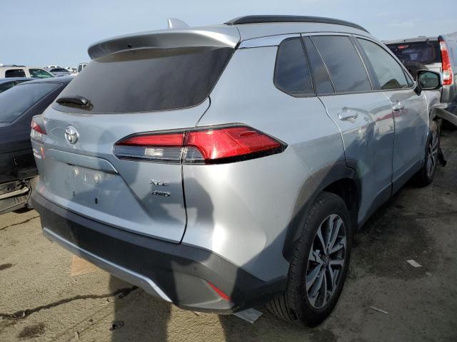 Image 3 of 2022 TOYOTA COROLLA CROSS XLE 2022 with VIN 7MUDAABG6NV015823