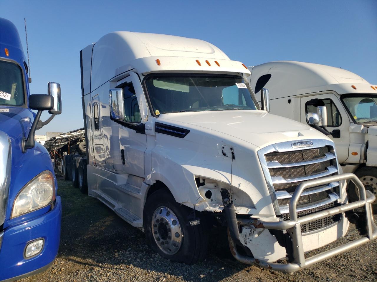Image 1 of 2021 FREIGHTLINER CASCADIA 126  2021 with VIN 3AKJHHDR3MSMU8237