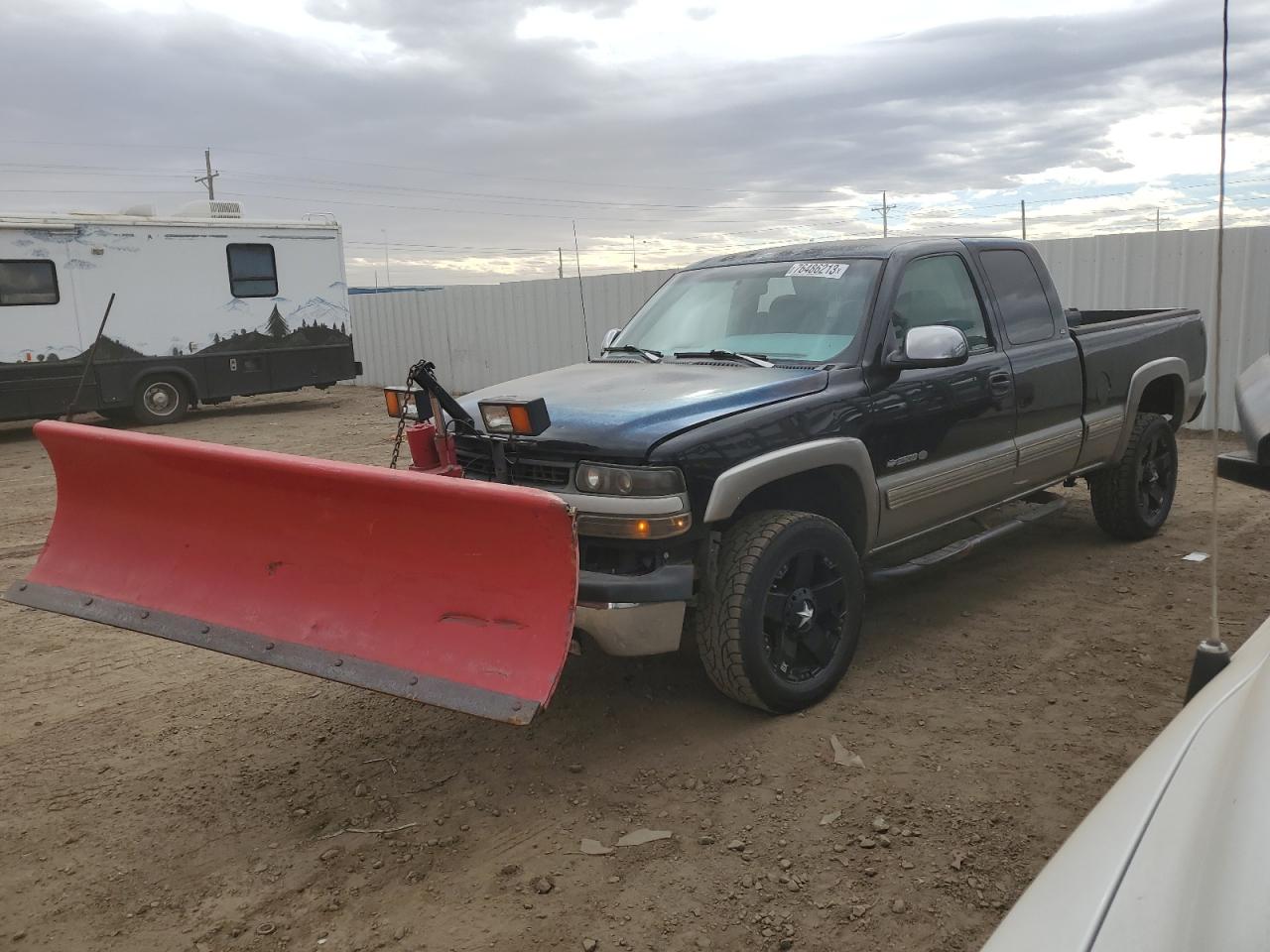 Image 1 of 1999 CHEVROLET SILVERADO K2500 1999 with VIN 1GCGK29U8XE211342