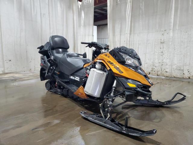 2018 SKI DOO GRAND TOUR 2018 image