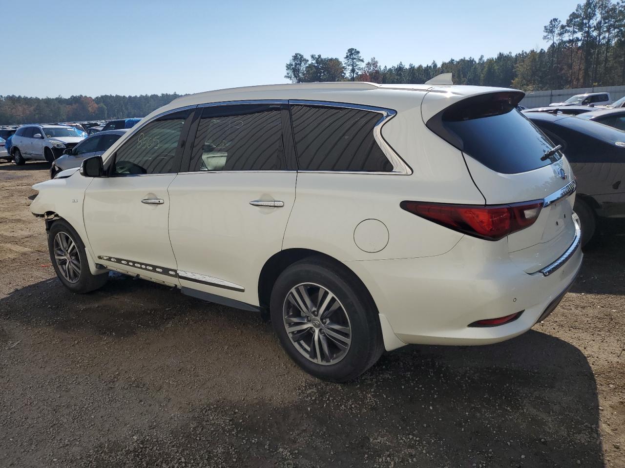 Image 2 of 2020 INFINITI QX60 LUXE 2020 with VIN 5N1DL0MN5LC538710