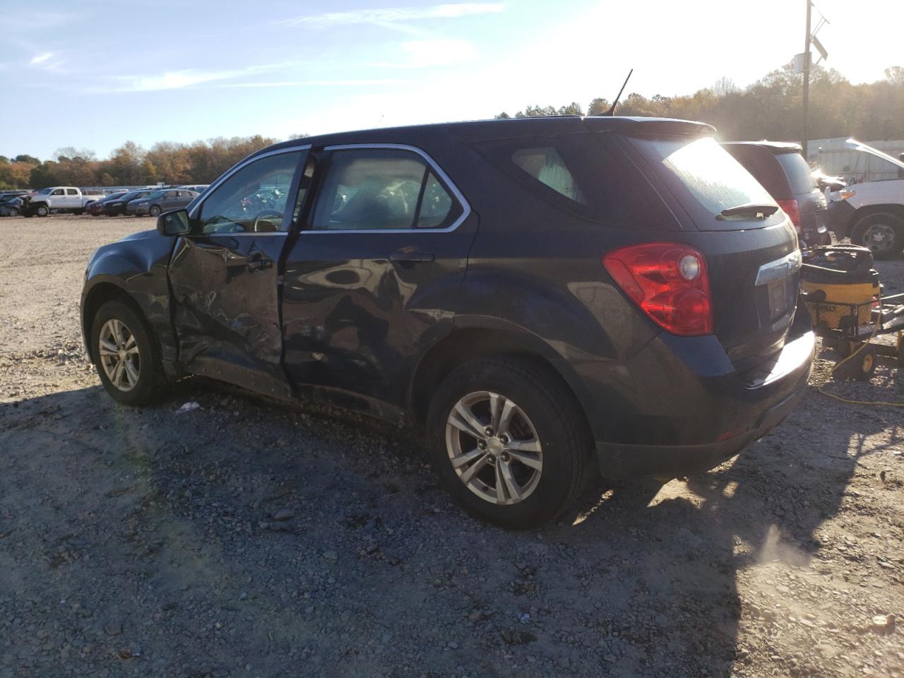 Изображение 2 2013 CHEVROLET EQUINOX LS 2013 с VIN 2GNALBEK3D6311525
