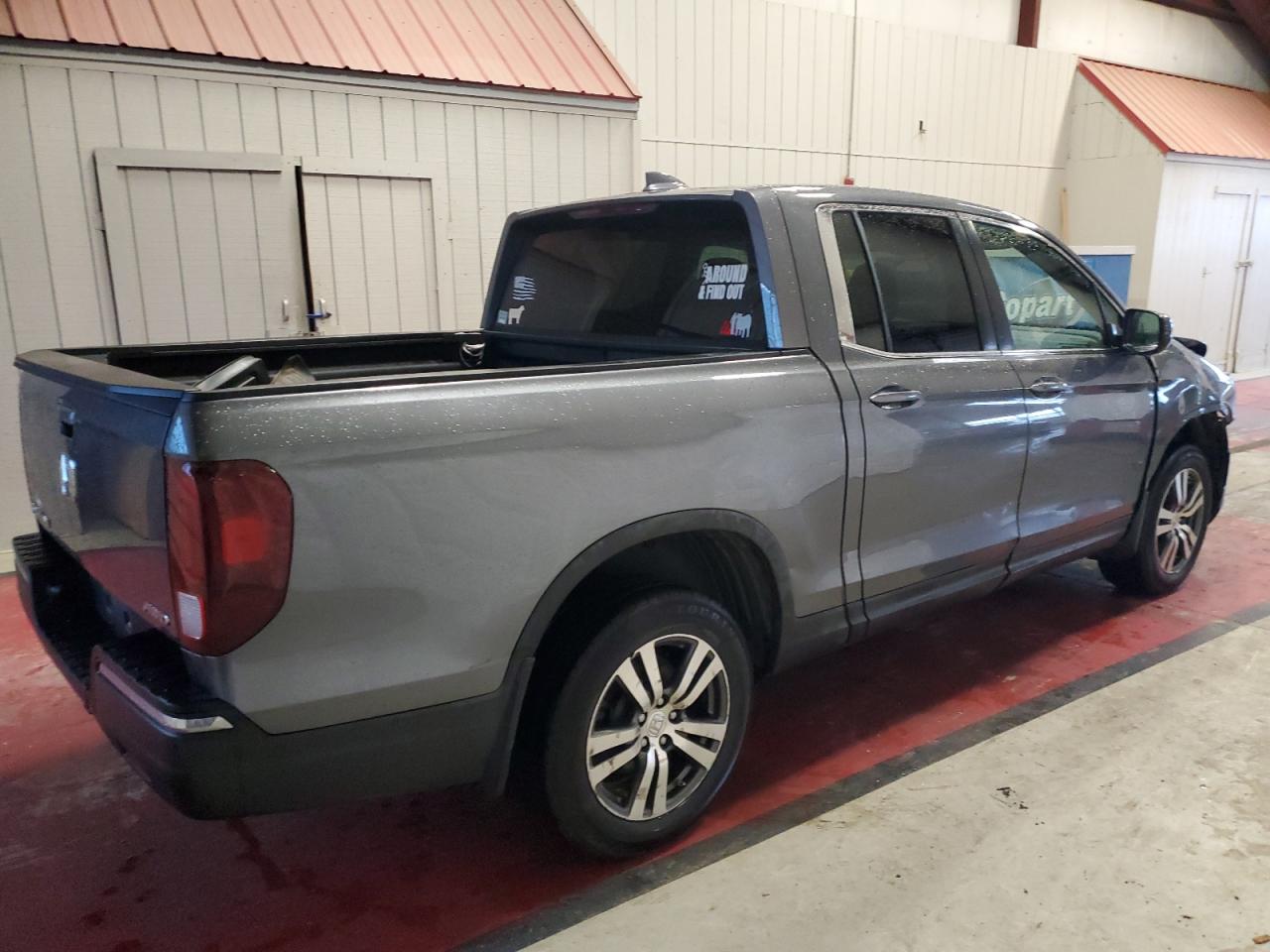 Image 3 of 2017 HONDA RIDGELINE RTS 2017 with VIN 5FPYK3F48HB031011