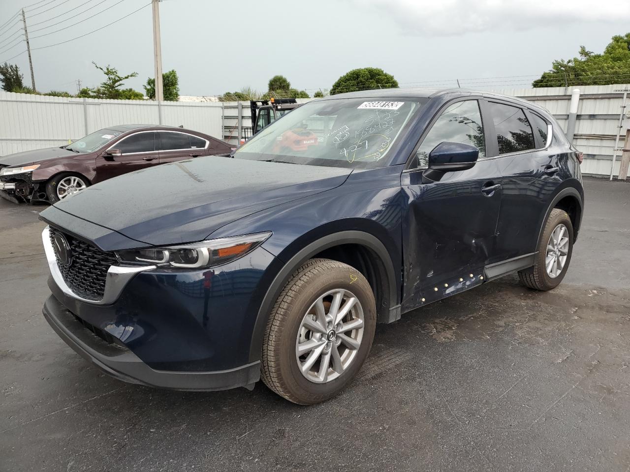 Obraz 1 z Mazda Cx-5 Select 2023 z VIN JM3KFBBM2P0188427