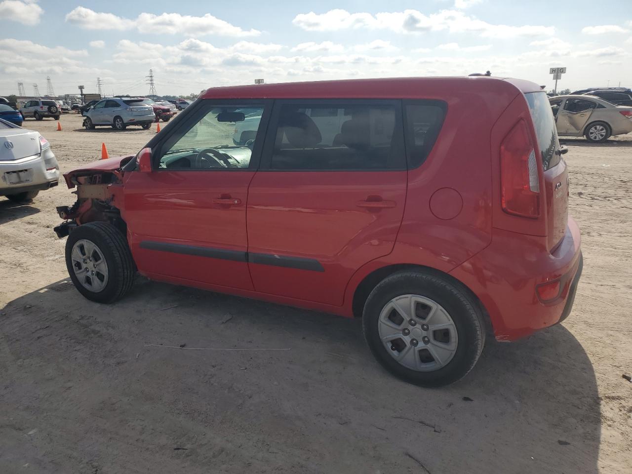 Image 2 of 2013 KIA SOUL  2013 with VIN KNDJT2A54D7543091