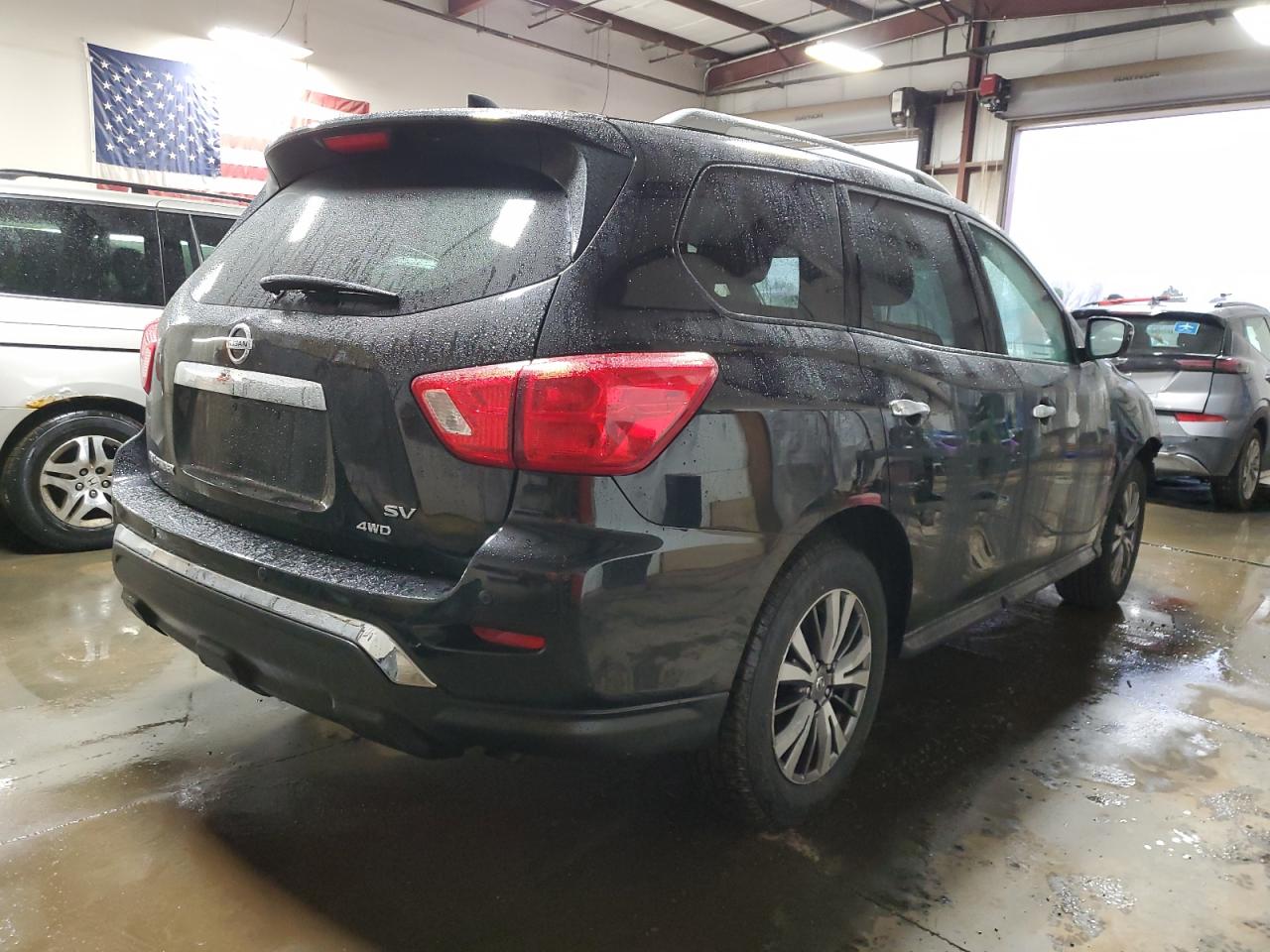 Image 3 of 2019 NISSAN PATHFINDER S 2019 with VIN 5N1DR2MM4KC638071