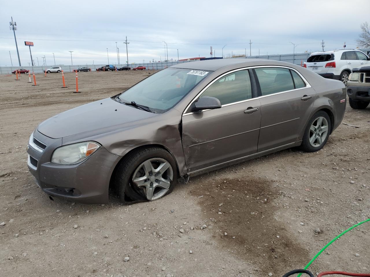 Image 1 of 2010 CHEVROLET MALIBU 1LT 2010 with VIN 1G1ZC5E01AF126945
