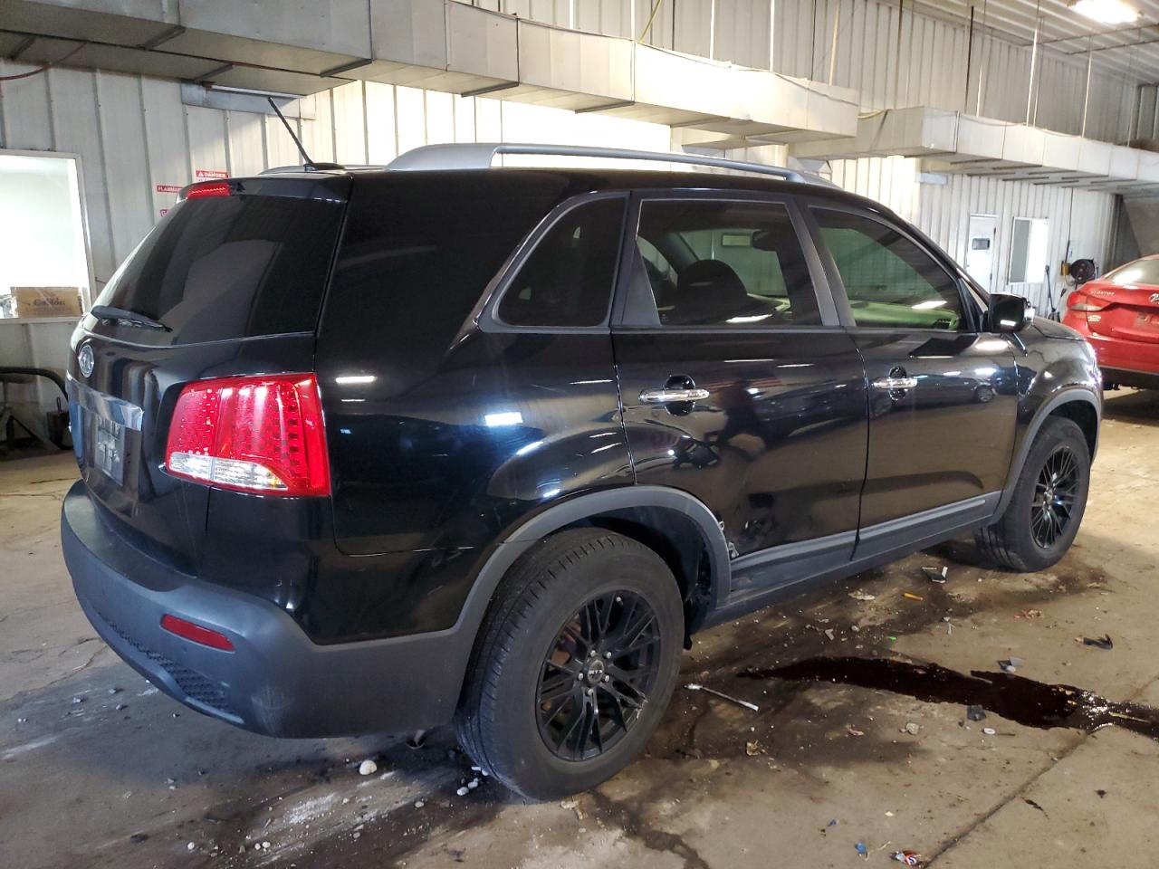 Obraz 3 z 2011 KIA SORENTO BASE 2011 z VIN 5XYKT4A17BG186664