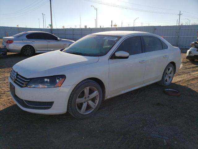 Image 1 of 2014 VOLKSWAGEN PASSAT SE 2014 with VIN 1VWBS7A30EC033409