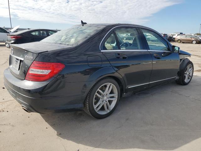 Obraz 3 z 2012 MERCEDES-BENZ C 300 4MATIC 2012 z VIN WDDGF8BB7CR205007