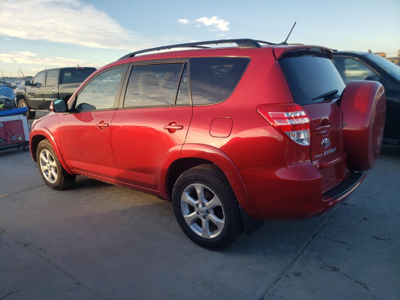 Изображение 2 2009 TOYOTA RAV4 LIMITED 2009 с VIN JTMBK31V39D005357