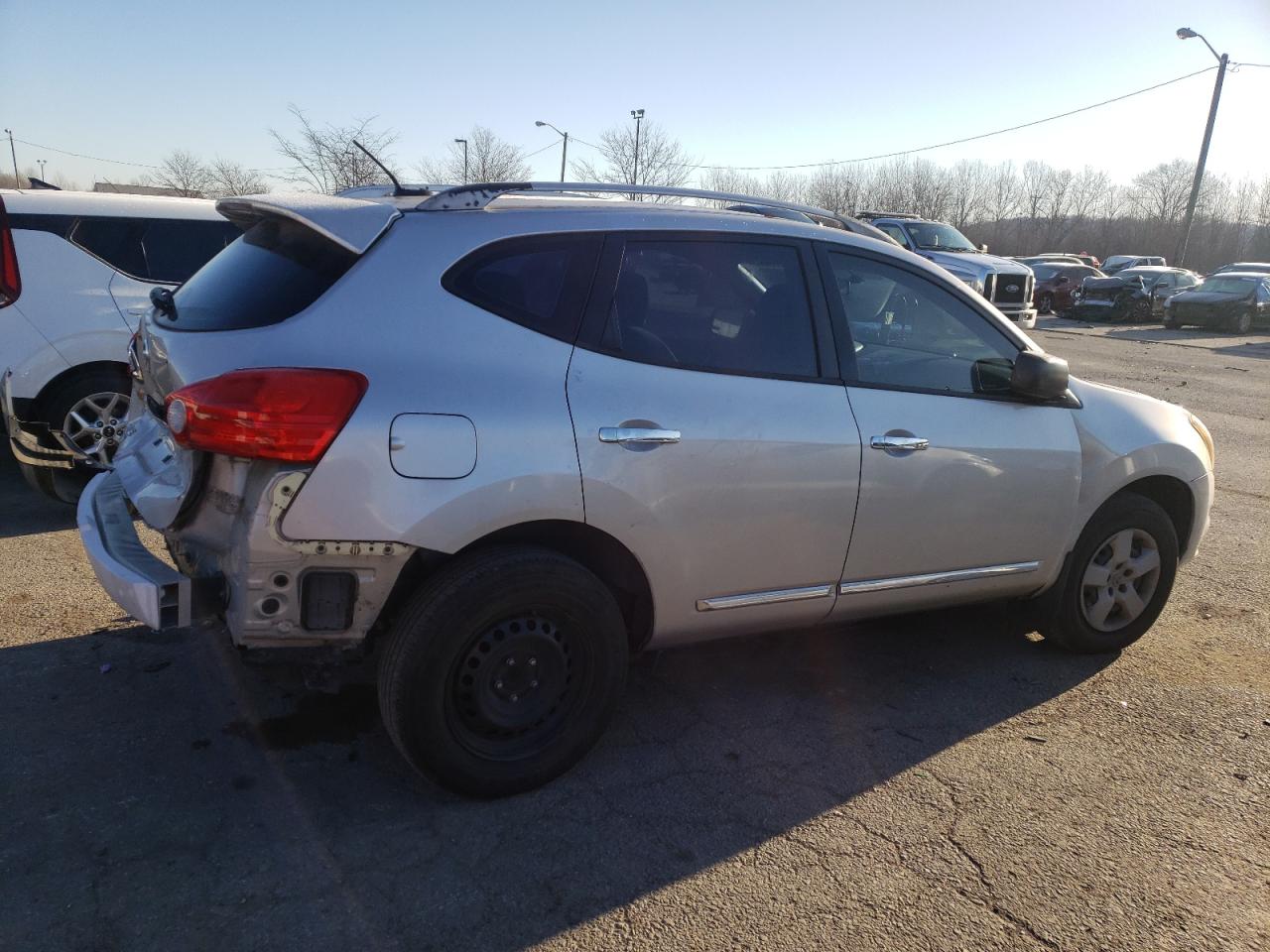Image 3 of 2014 NISSAN ROGUE SELECT S 2014 with VIN JN8AS5MT7EW614391