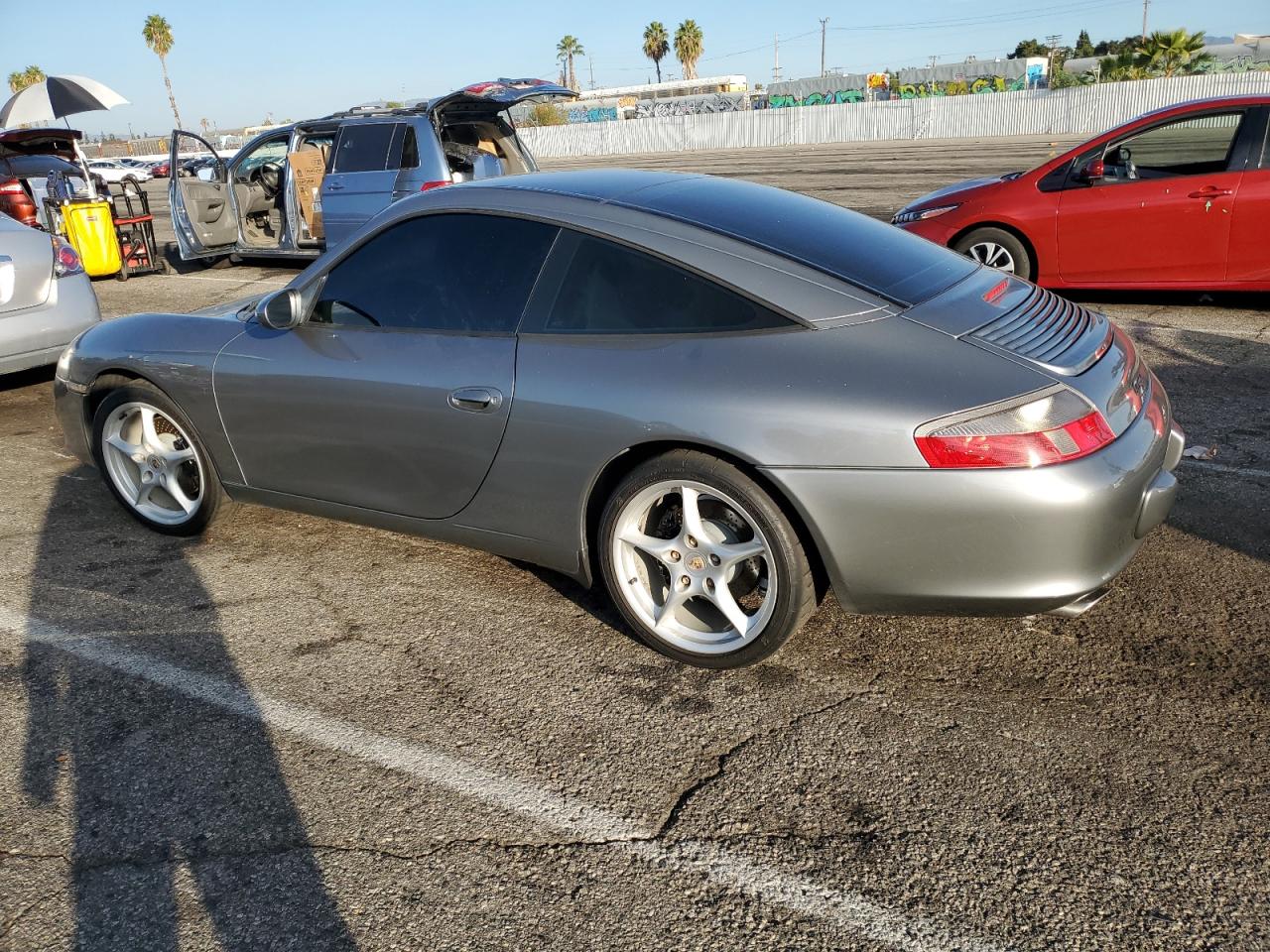 Image 2 of 2004 PORSCHE 911 TARGA 2004 with VIN WP0BA29954S635177