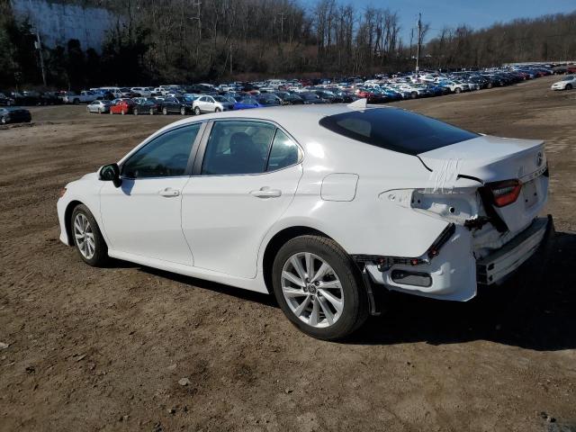 Image 2 of 2022 TOYOTA CAMRY LE 2022 with VIN 4T1C11AK6NU684855