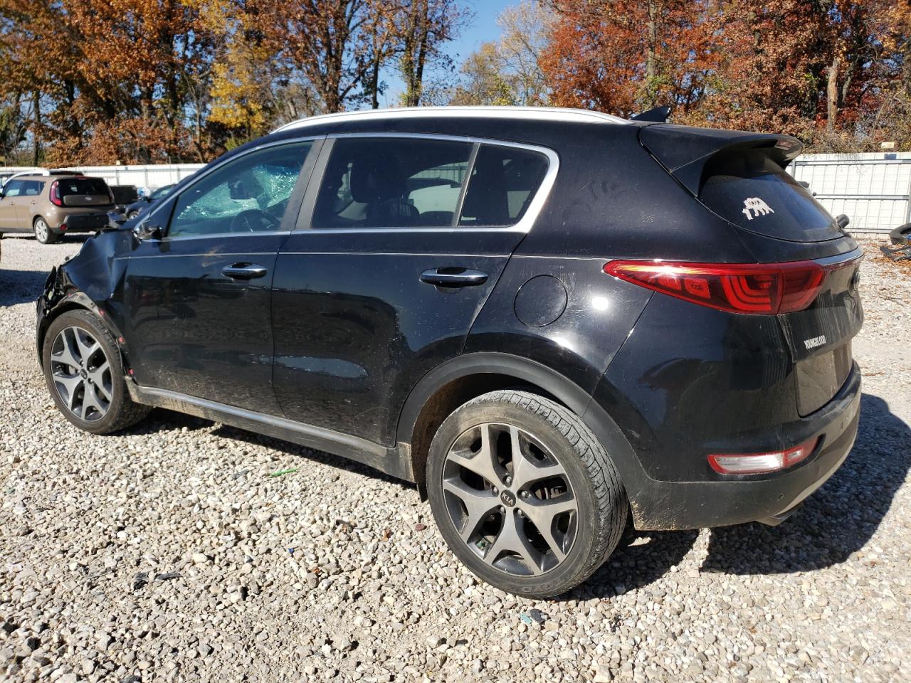 Obraz 2 z 2017 KIA SPORTAGE SX 2017 z VIN KNDPR3A68H7061320