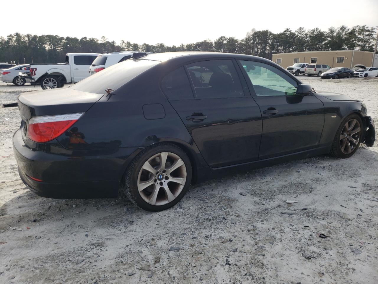 Obraz 3 z 2008 BMW 535 I 2008 z VIN WBANW13588CZ77833