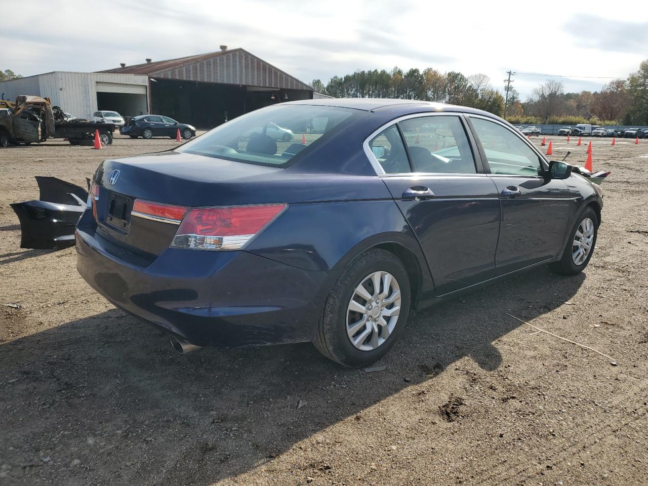 Изображение 3 2012 HONDA ACCORD LX 2012 с VIN 1HGCP2F31CA160796